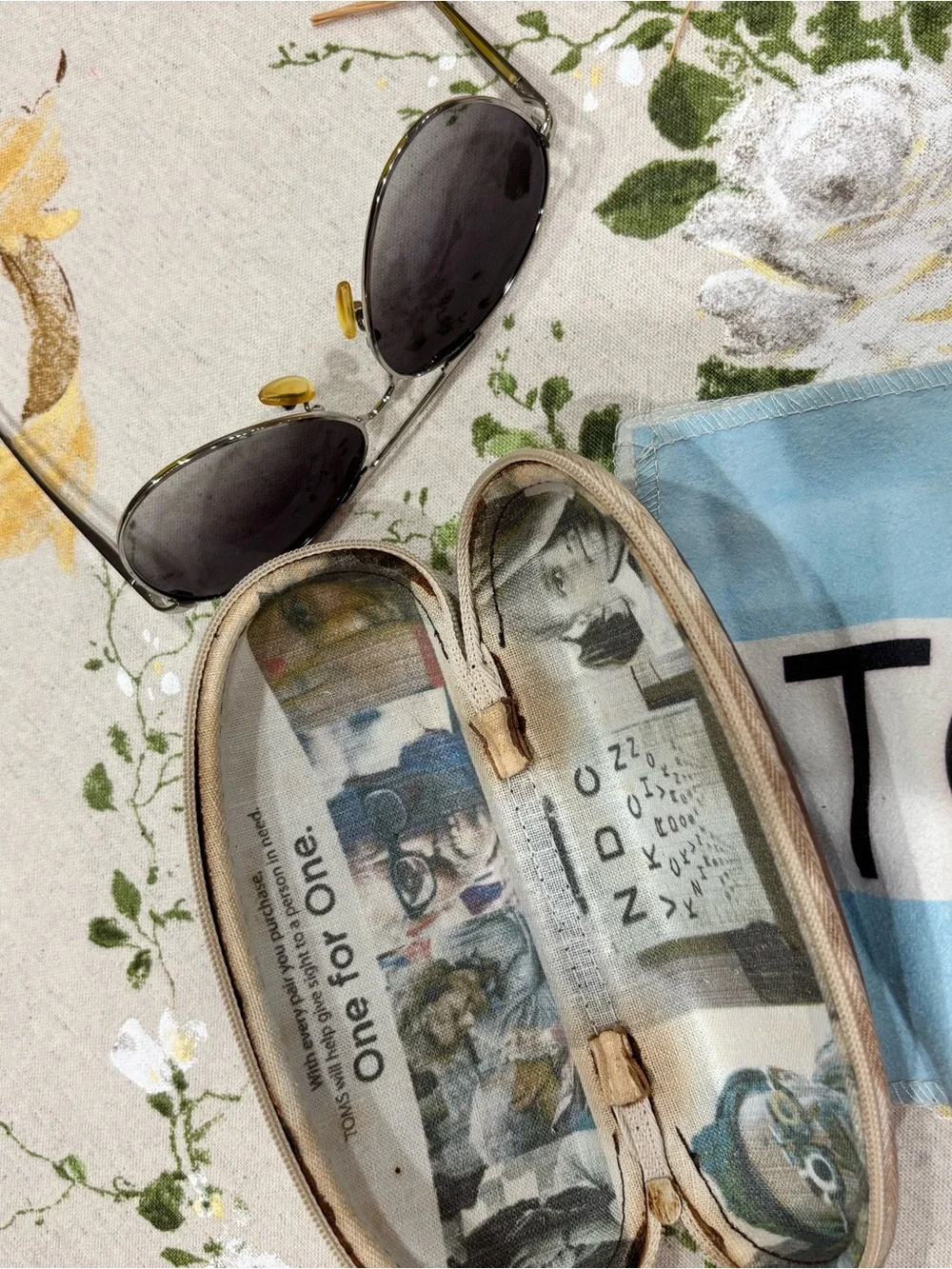 Toms Silver Frame Sunglasses with Black Gradient Lenses